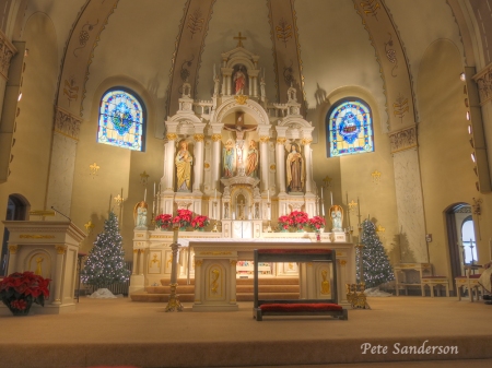 We attended a wedding mass at Sacred Heart Catholic Church in Polonia, Wisconsin.  I thought the worship space was so beautiful that I just had to post an image.